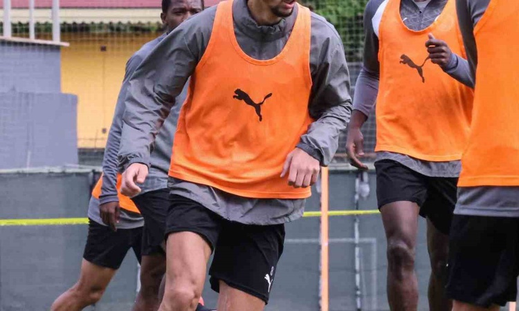Ayrıntılar Netleşti: Corendon Alanyaspor, Erzurumspor FK maçı hazırlıklarını Pereira yönetiminde sürdürdü