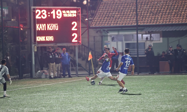 Ayrıntılar Netleşti: Çorum'da 65 takımın katıldığı köyler arası turnuvada şampiyon Kınık Köyü FK oldu | İşte T