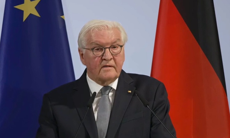 Ayrıntılar Netleşti: Cumhurbaşkanı Steinmeier, Bremen'deki Birlik Günü'nde aşırı sağa karşı uyardı: Gelişmeler