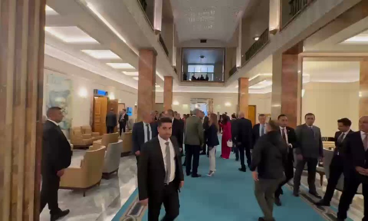 Ayrıntılar Netleşti: DEM Parti Eş Genel Başkanı Hatimoğulları, fon krizinde yargılanma çağrısı yaptı: Gelişmel