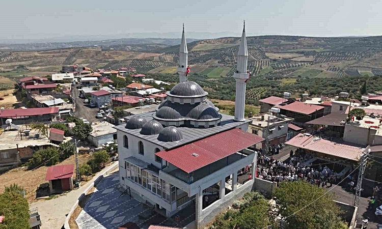 Ayrıntılar Netleşti: Deprem sonrası Hatay’da inşa edilen 134’üncü cami ibadete açıldı | İşte Tüm Ayrıntılar