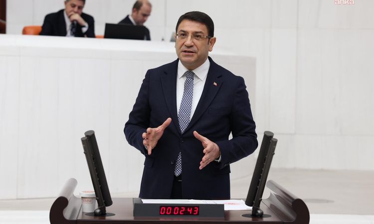 Ayrıntılar Netleşti: DEVA'dan Tasarruf Eleştirisi: '484 Milyar Faiz Artışını Karşılamıyor'