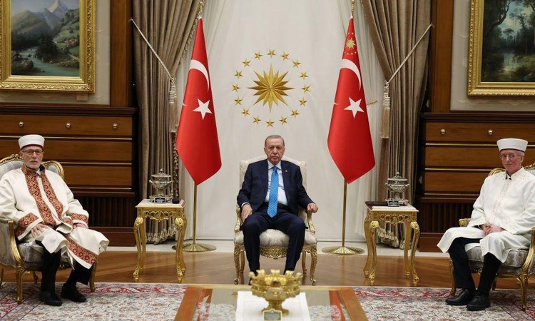 Ayrıntılar Netleşti: Dışişleri, Yunanistan'dan Batı Trakya'da seçilmiş müftülerin tanınmasını istedi ve Merak