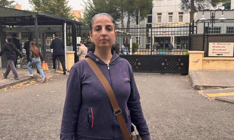 Ayrıntılar Netleşti: Diyarbakır'da sahte polisler 1 kilo 200 gram altın aldı, 3 şüpheli hakkında tutuklama kar