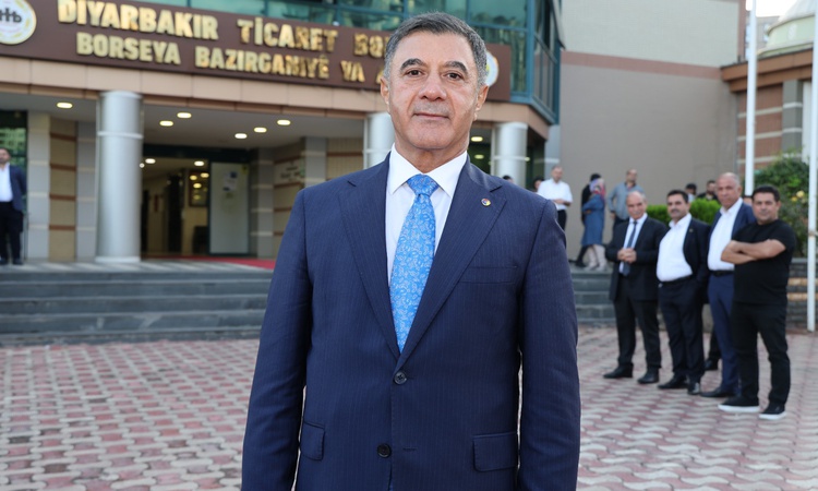 Ayrıntılar Netleşti: Diyarbakır Ticaret Borsası'nda Engin Yeşil 219 oyun tamamını alarak yeniden seçildi - Son