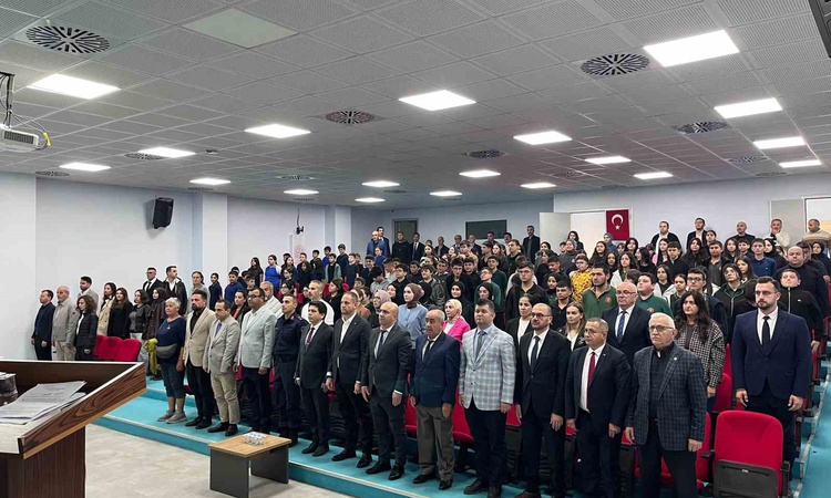 Ayrıntılar Netleşti: Düzce Çilimli'de 2027 eğitim öğretim yılında uygulanacak ÇEKAP'ın tanıtımı yapıldı - Son