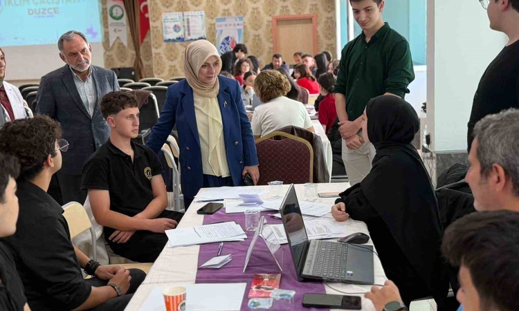 Ayrıntılar Netleşti: Düzce'deki Gençlik İklim Çalıştayı'nda lise öğrencileri çözüm önerileri geliştirdi: Geliş