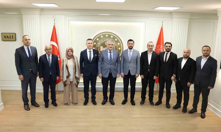 Ayrıntılar Netleşti: Düzce'de MÜSİAD'la imzalanan protokol okul birincilerini ödüllendirecek ve Merak Edilenle