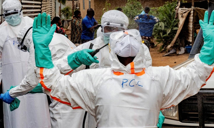 Ayrıntılar Netleşti: Ebola kabusu büyüyor! 7 bini aşkın vaka, 3 bin 398 can kaybı | İşte Tüm Ayrıntılar