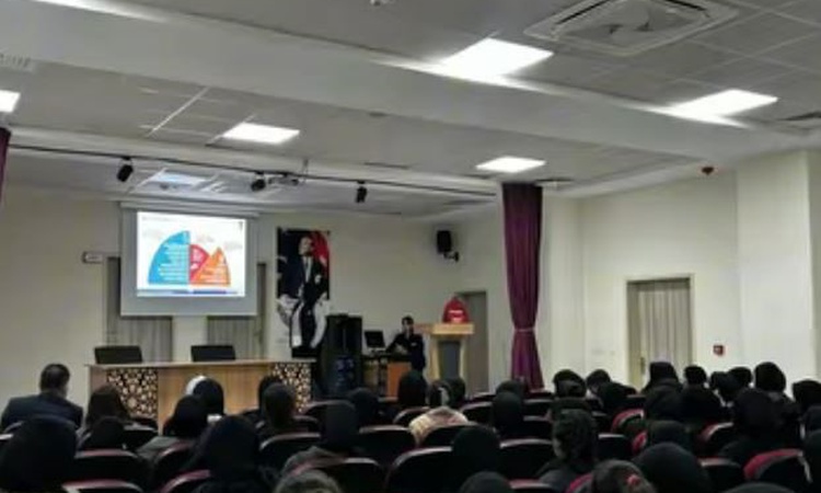 Ayrıntılar Netleşti: Elazığ İl Afet ve Acil Durum Müdürlüğü iki lisede afet farkındalık eğitimi verdi: Gelişme