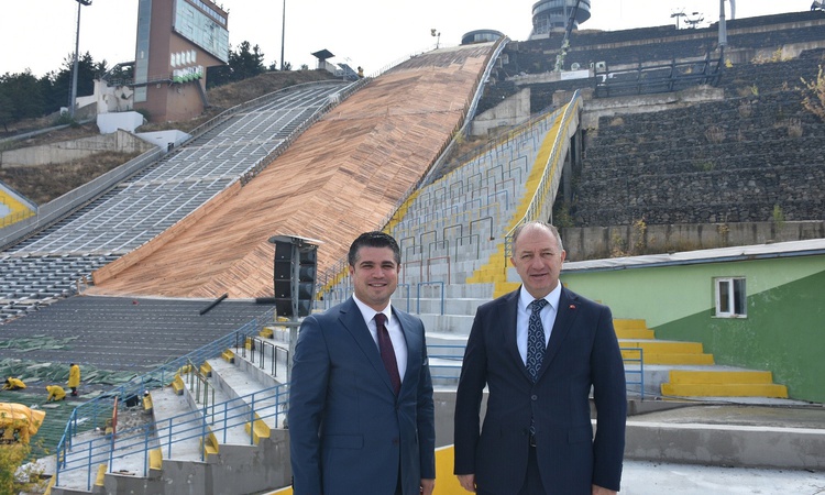Ayrıntılar Netleşti: Erzurum'da spor tesislerinde 7 noktada yatırım ve bakım çalışmaları sürüyor - Son Dakika