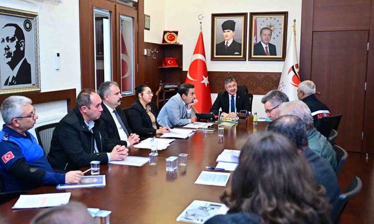Ayrıntılar Netleşti: Eskişehir Valisi Dr. Erdinç Yılmaz, Halk Günü'nde vatandaşların sorunlarını dinledi - Son