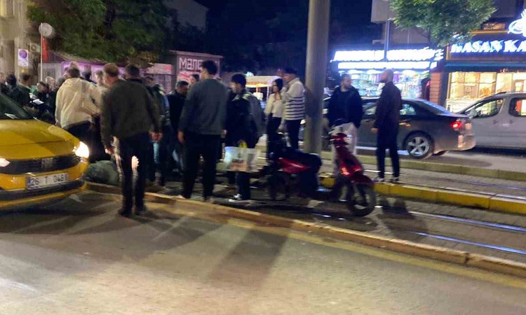 Ayrıntılar Netleşti: Eskişehir'de yaya yolun karşısına geçerken motosikletin çarpmasıyla ağır yaralandı | İşte