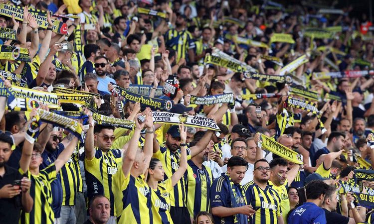 Ayrıntılar Netleşti: Fenerbahçe'nin alamadığı forvetler leblebi gibi gol atıyor