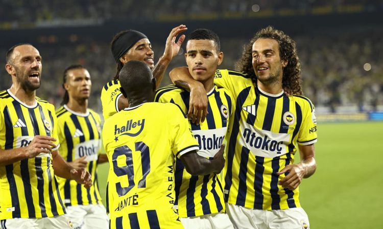 Ayrıntılar Netleşti: Fenerbahçe’nin Şampiyonlar Ligi kadrosu resmen duyuruldu | İşte Tüm Ayrıntılar