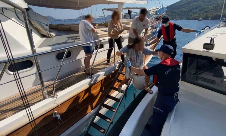 Ayrıntılar Netleşti: Fethiye’de gezi teknelerinde yaralanan iki kişiye tıbbi tahliye gerçekleştirildi