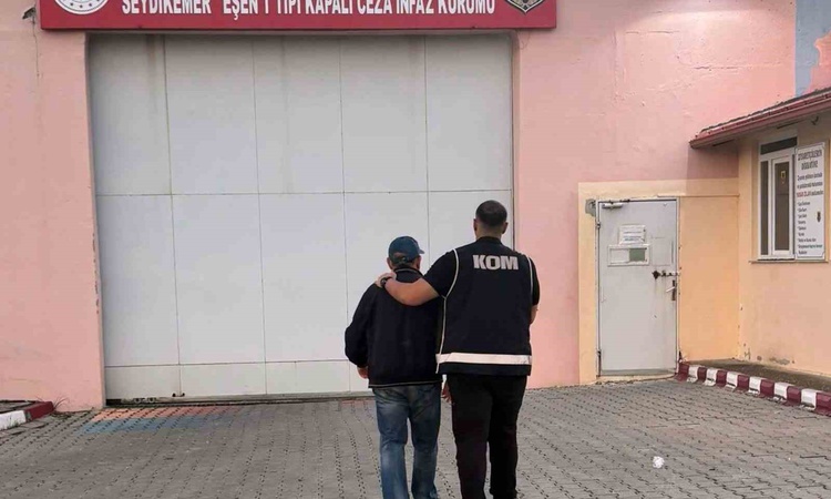 Ayrıntılar Netleşti: FETÖ üyeliğinden 6 yıl 3 ay hapis cezası kesinleşen H.C.T. Fethiye'de yakalandı: Gelişmel