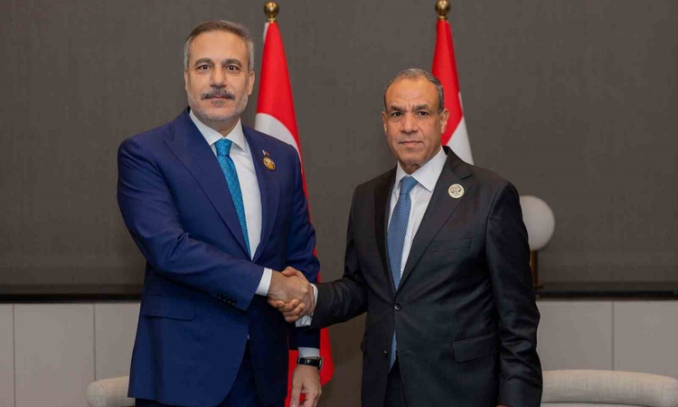Ayrıntılar Netleşti: Fidan, Bağdat'ta İslam İşbirliği Teşkilatı toplantısında Mısırlı mevkidaşıyla görüştü - S