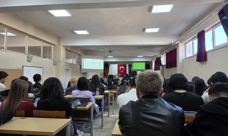 Ayrıntılar Netleşti: Gediz MYO öğrencilerine sağlıklı yaşam ve güvenli ilişkiler eğitimi verildi ve Merak Edil
