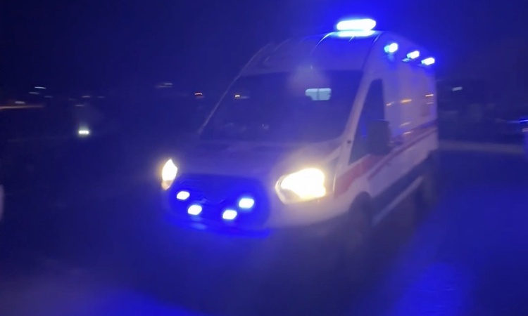 Ayrıntılar Netleşti: Hakkari Yüksekova'da evinde hareketsiz bulunan 20 yaşındaki genç kız hastanede öldü ve Me
