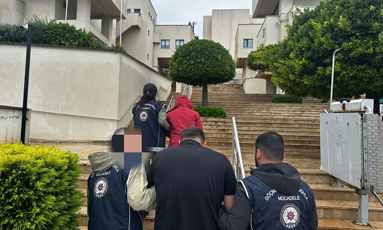 Ayrıntılar Netleşti: Haklarında 5 yıl 10 ay hapis cezası kesinleşen 2 firari hükümlü Marmaris'te yakalandı: Ge