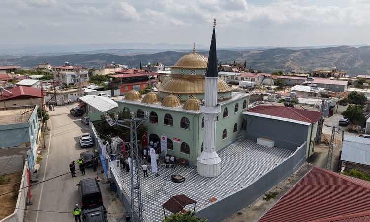 Ayrıntılar Netleşti: Hatay'da depremde yıkılan caminin yerine yenisi yapıldı