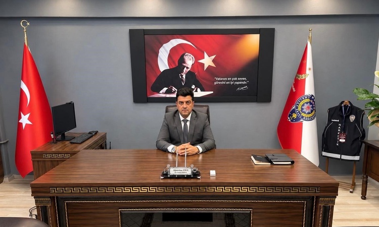 Ayrıntılar Netleşti: Hayrabolu'nun yeni emniyet müdürü Alparslan Yige Tekirdağ Narkotik'ten göreve resmen star
