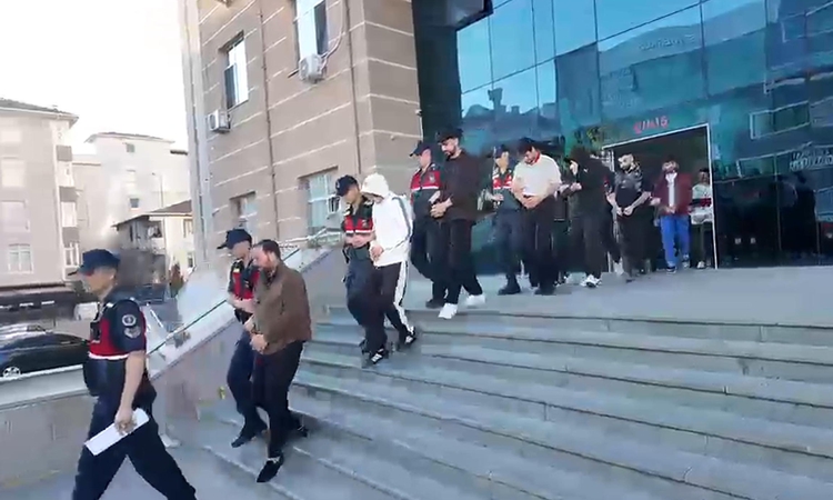 Ayrıntılar Netleşti: Hesaplarında 2,3 milyar liralık hareketlilik olan yasa dışı bahis şüphelilerine operasyon