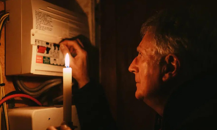 Ayrıntılar Netleşti: İstanbul'da dev kesinti! BEDAŞ listeyi paylaşarak saat verdi, tam 22 ilçe karanlığa gömül