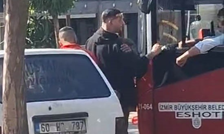 Ayrıntılar Netleşti: İzmir'de ESHOT şoförüne saldırı girişiminde bulunan sürücüye 180 bin TL ceza kesildi: Gel