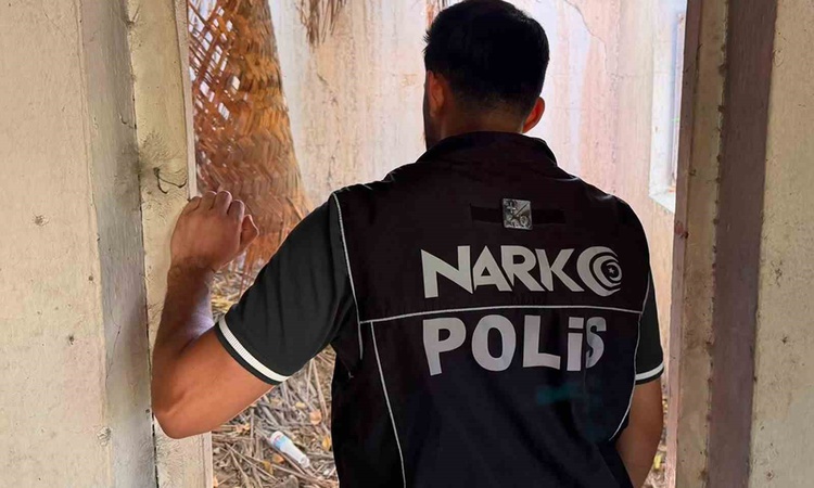 Ayrıntılar Netleşti: Iğdır'da okul çevreleri, servisler ve metruk binalar emniyet ekiplerince denetleniyor: Ge
