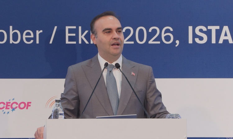 Ayrıntılar Netleşti: Kacır, Burdur Batı ve Amasya Gümüşhacıköy OSB'leriyle ülkeye 156 hektar kazandırdı - Son