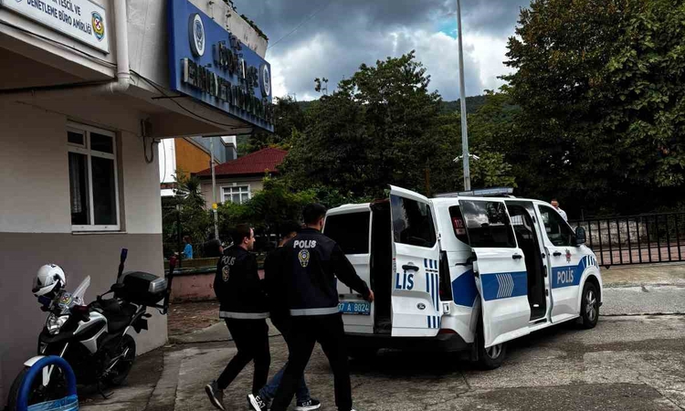 Ayrıntılar Netleşti: Kastamonu’da tartıştığı kişiyi bıçakla yaralayan şüpheli hakkında tutuklama kararı verild