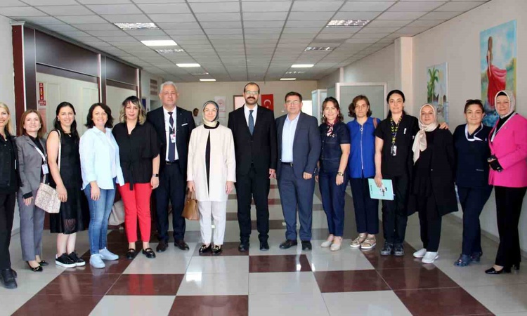 Ayrıntılar Netleşti: Kayseri Devlet Hastanesi'nde sağlık çalışanlarına kritik hastada beslenme eğitimi verildi