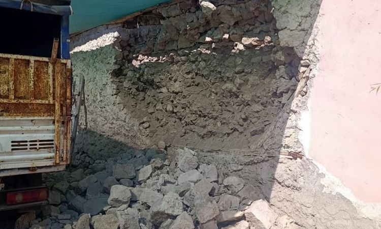 Ayrıntılar Netleşti: Kayseri Pınarbaşı'nda 4.1 Deprem: Evlerde Çatlaklar | İşte Tüm Ayrıntılar