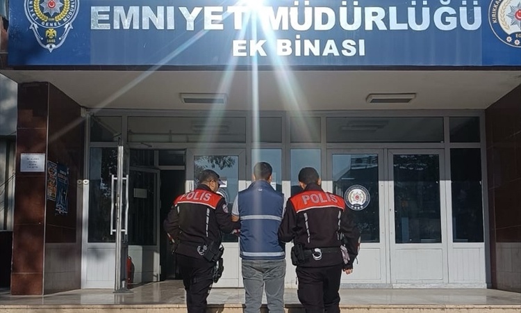Ayrıntılar Netleşti: Kırıkkale'de 1 yıl 6 ay kesinleşmiş hapis cezası olan firari yakalandı: Gelişmeler Takip