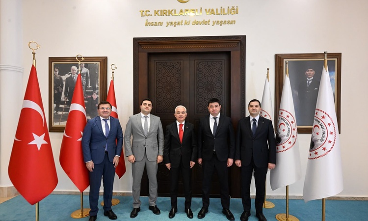 Ayrıntılar Netleşti: Kırklareli Valisi Turan, Azerbaycan'ın İstanbul Başkonsolosu Aliyev'i ağırladı ve Merak E