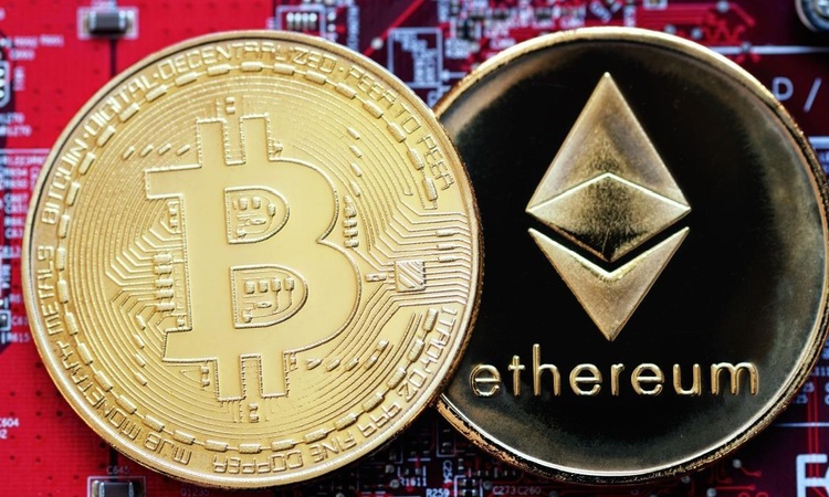 Ayrıntılar Netleşti: Kripto devleri Bitcoin ve Ethereum toplamayı sürdürdü