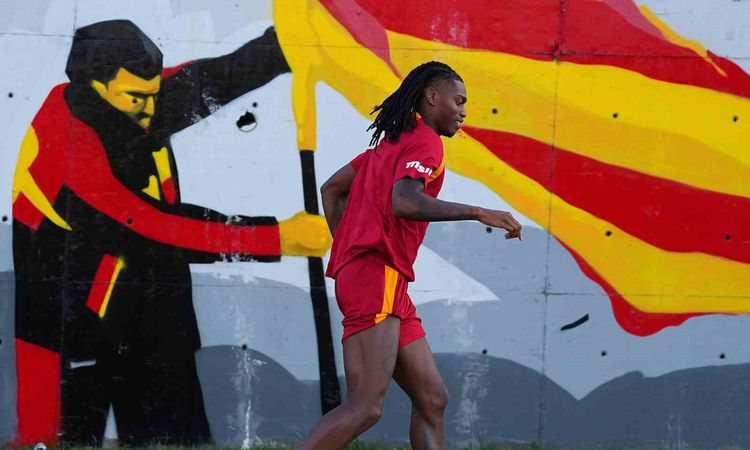 Ayrıntılar Netleşti: Leao ilk antrenmana çıktı; Galatasaray Başakşehir'e hazır - Son Dakika Bilgileri