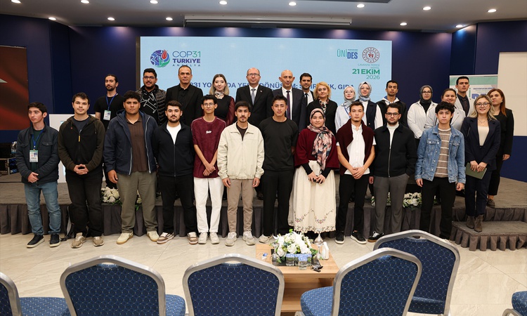 Ayrıntılar Netleşti: MAKÜ'de COP31 yolunda panel düzenlendi, TEMA'yla fidan dikildi | İşte Tüm Ayrıntılar