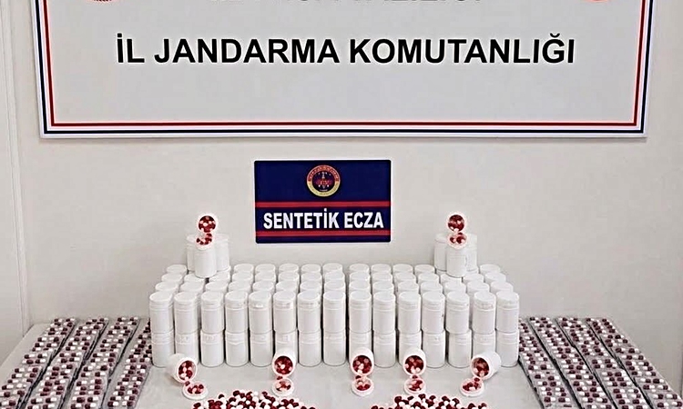 Ayrıntılar Netleşti: Manisa’da 11 bin 214 adet sentetik hap ele geçirildi: Gelişmeler Takip Ediliyor