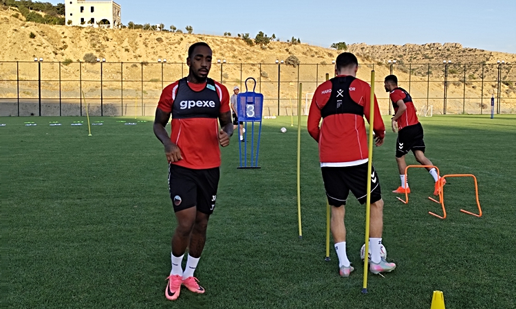 Ayrıntılar Netleşti: Mardin 1969 Spor’da Kayserispor mesaisi resmen start aldı | İşte Tüm Ayrıntılar