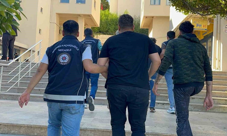 Ayrıntılar Netleşti: Muğla'da göçmen kaçakçılığı operasyonunda 4 organizatör hakkında tutuklama kararı verildi