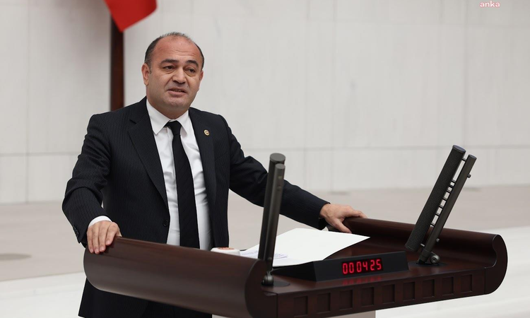 Ayrıntılar Netleşti: Özgür Karabat, AKP politikalarının Türkiye'yi sanayisizleşmeye sürüklediğini savundu | İş