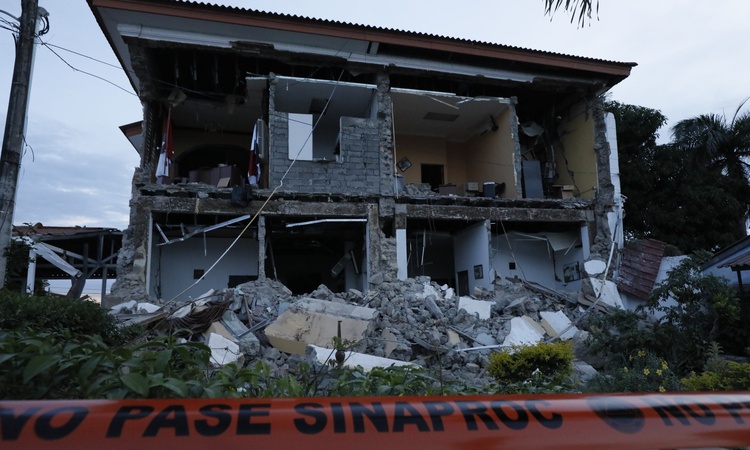 Ayrıntılar Netleşti: Panama'daki depremde 27 kişi yaralandı, ülke genelinde 188 okul etkilendi ve Merak Edilen
