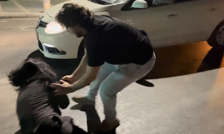 Ayrıntılar Netleşti: Polise direnen, gazeteciye tüküren alkollü kadın hakkında tutuklama kararı verildi: Geliş
