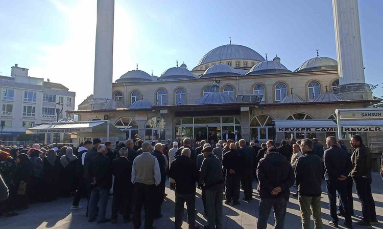 Ayrıntılar Netleşti: Samsun Havza'da 52 kişilik umre kafilesi dualarla kutsal topraklara uğurlandı - Son Dakik