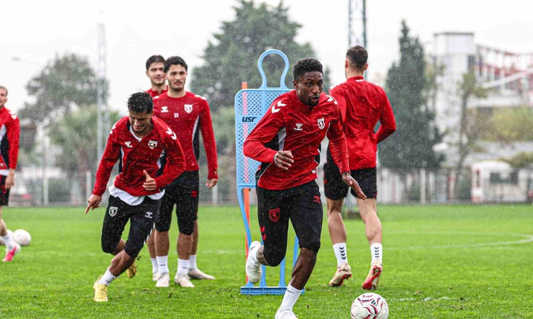 Ayrıntılar Netleşti: Samsunspor, Başakşehir'de 7 maçlık yenilgi serisini bitirmek istiyor