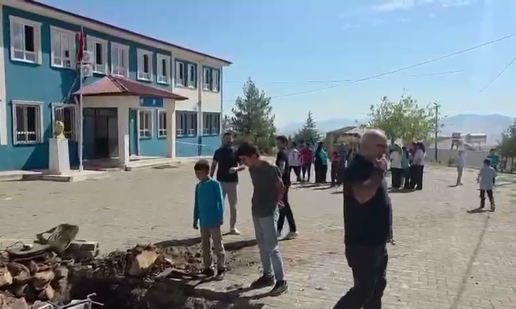 Ayrıntılar Netleşti: Şanlıurfa Karaköprü merkezli 5,4'lük deprem Adıyaman'da panik yarattı: Gelişmeler Takip E