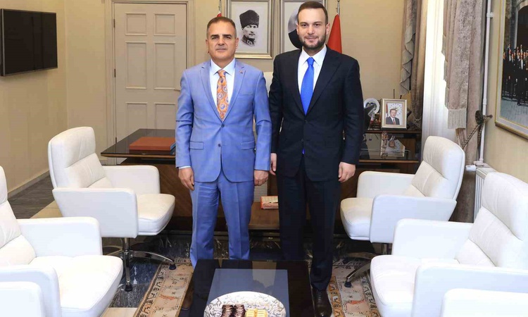 Ayrıntılar Netleşti: Sıfır Atık Vakfı Başkanı Ağırbaş, Muğla Valisi Akbıyık'a projeleri anlattı